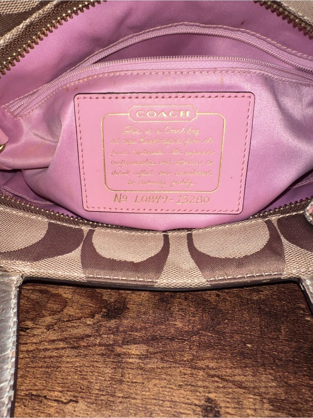 2008 Coach signature jacquard tote bag - Picture 9 of 12